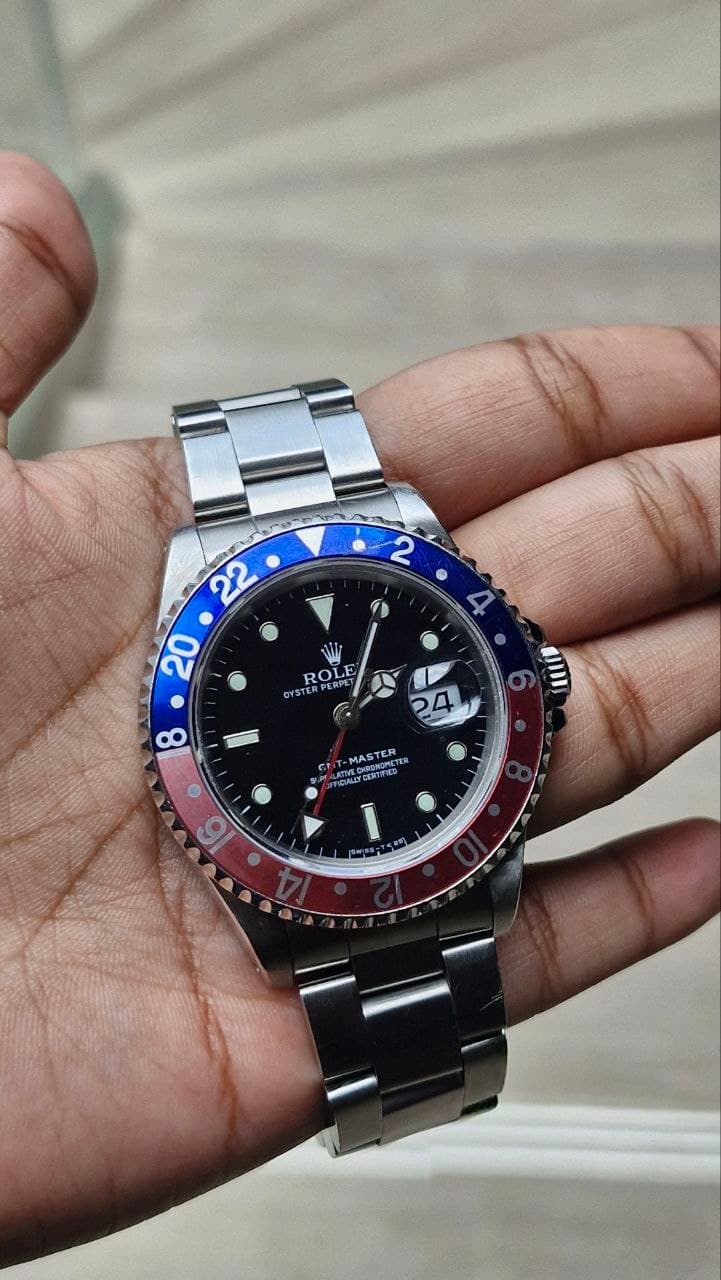 [WTS] Rolex GMT Master 16700 Pepsi Tritium w/ Light Green Patina 16700♦️Used 2005♦️