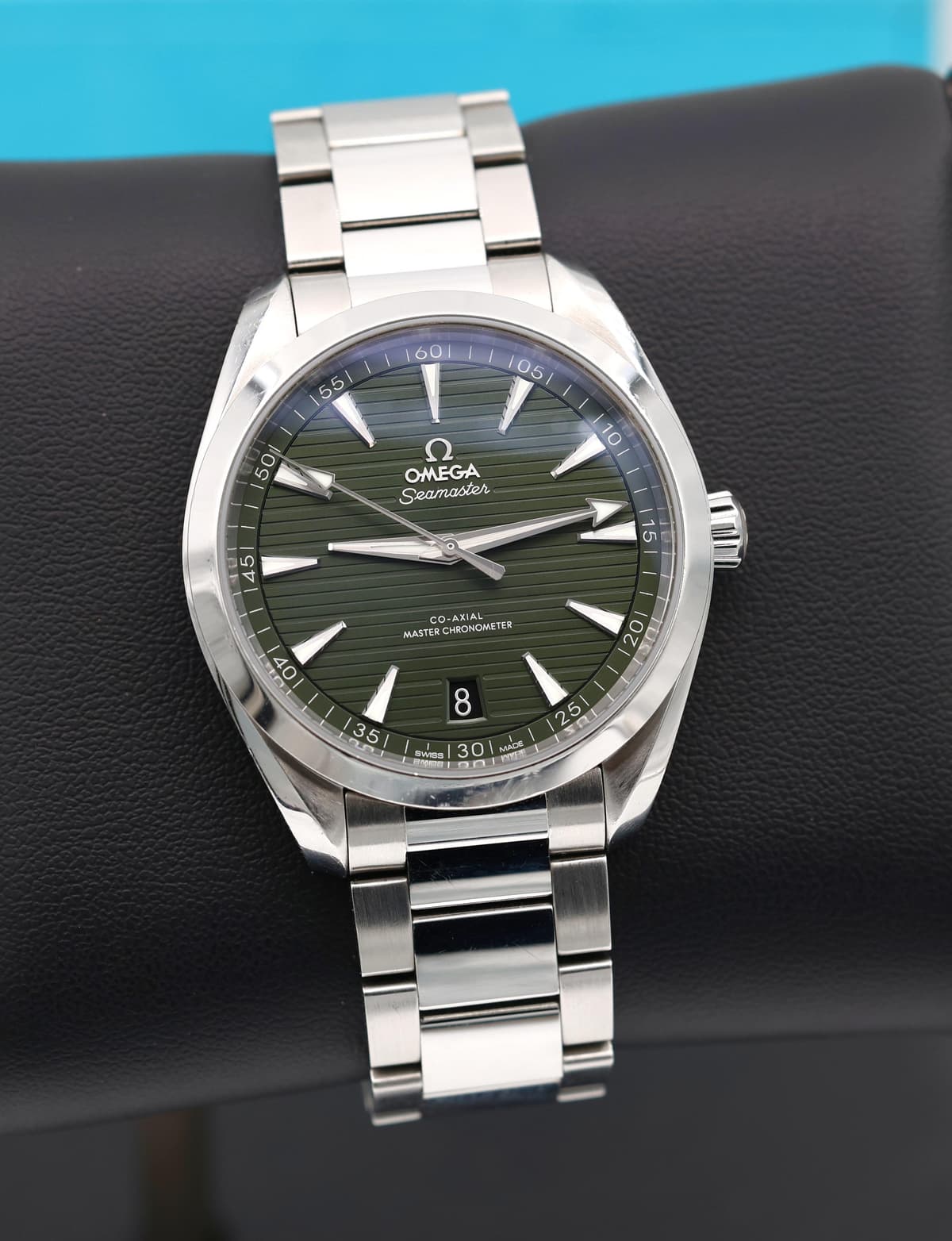 [WTS] Omega Seamaster Aqua Terra 150M Co-Axial. 220.10.41.21.10.001, 41 mm. Box, Papers.