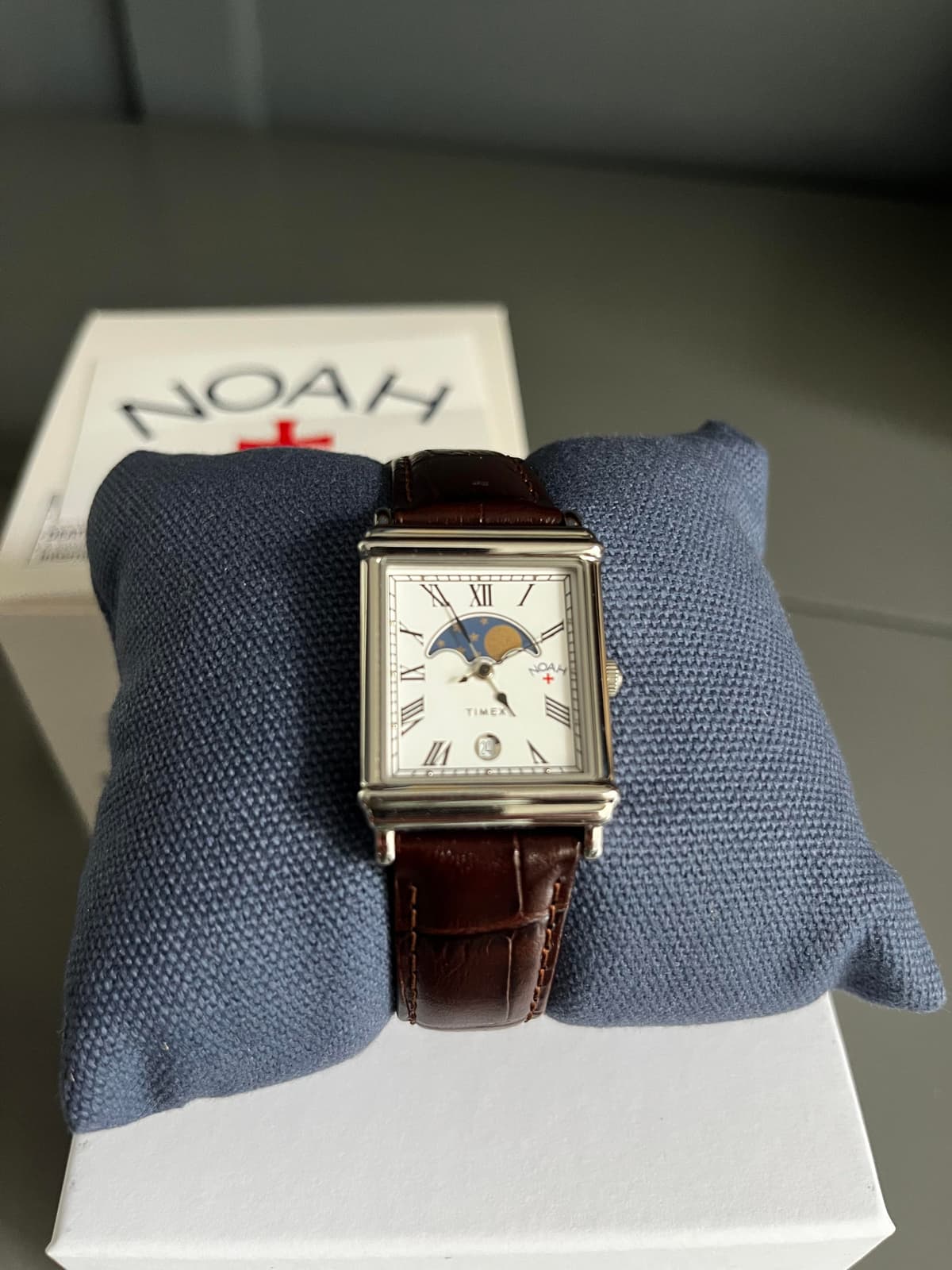 [WTS] Timex & Noah Moonphase collaboration