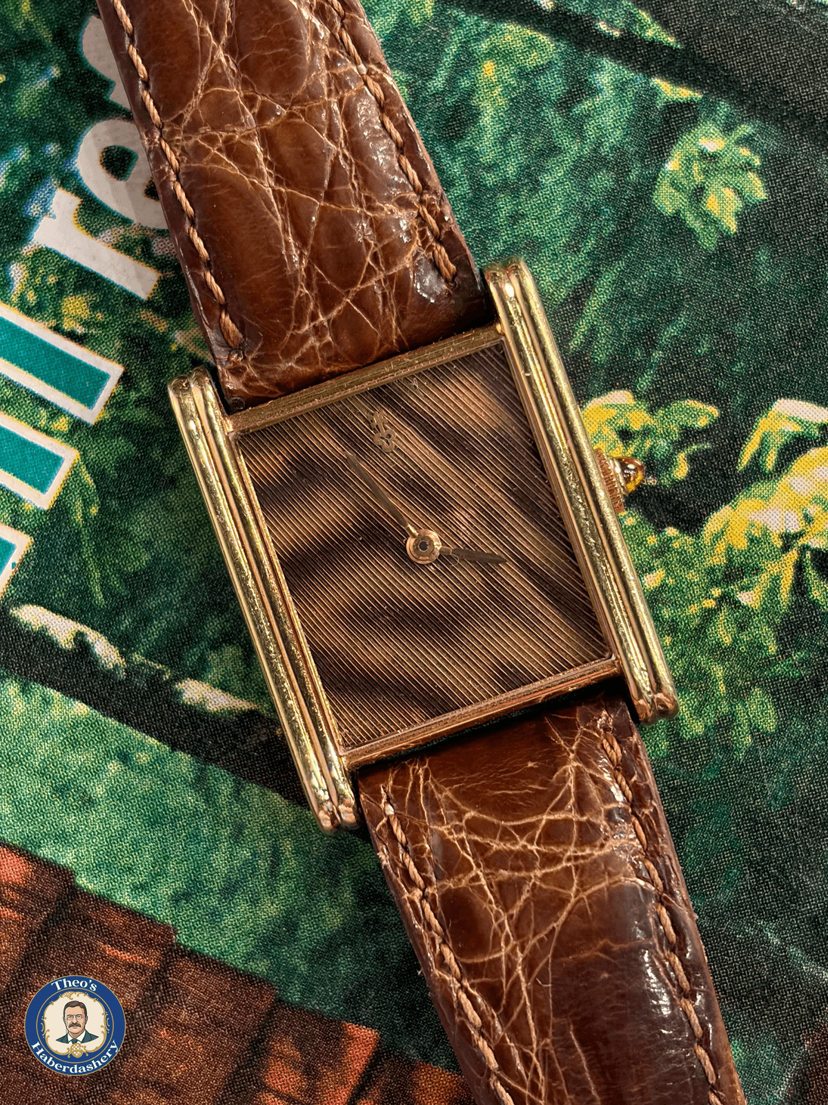 [WTS] Corum Pheasant Feather Dial Tank 18k Yellow Gold 23mm Manual Wind