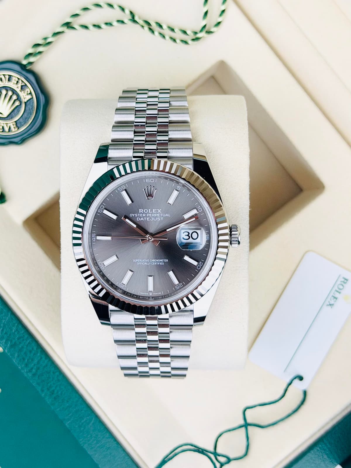 [WTS] 🩶2026 Rolex Datejust 41 Slate Fluted Jubilee 126334🩶