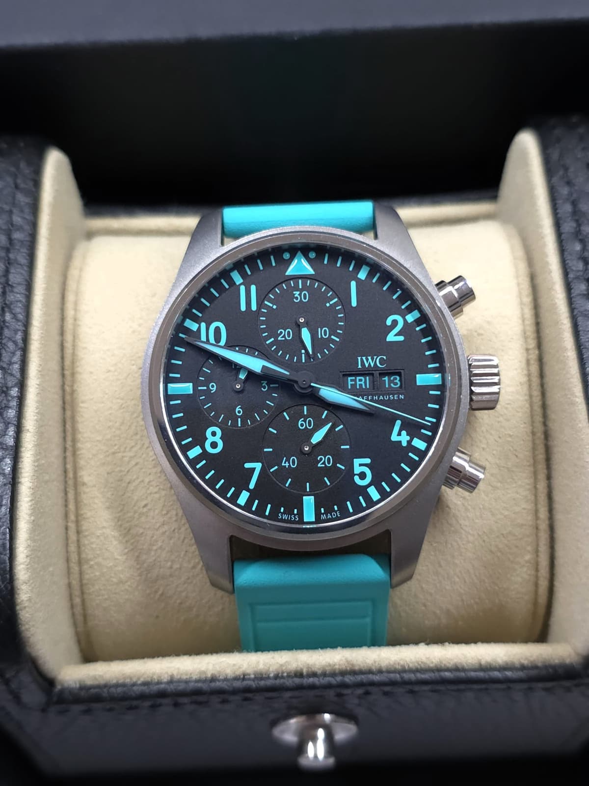 [WTS] IWC Pilot’s Watch Chronograph “Mercedes-AMG Petronas Formula One Team” IW388108