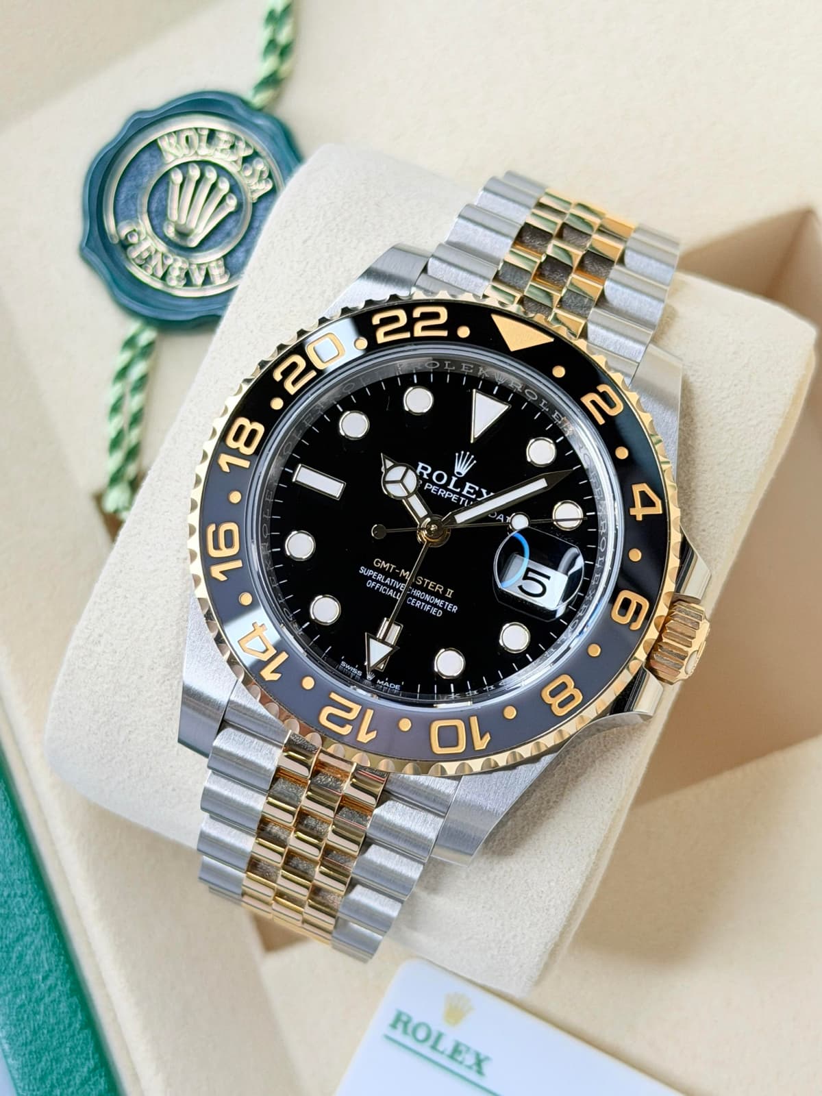 [WTS] Rolex GMT Master II Zombie Ref. 126713GRNR