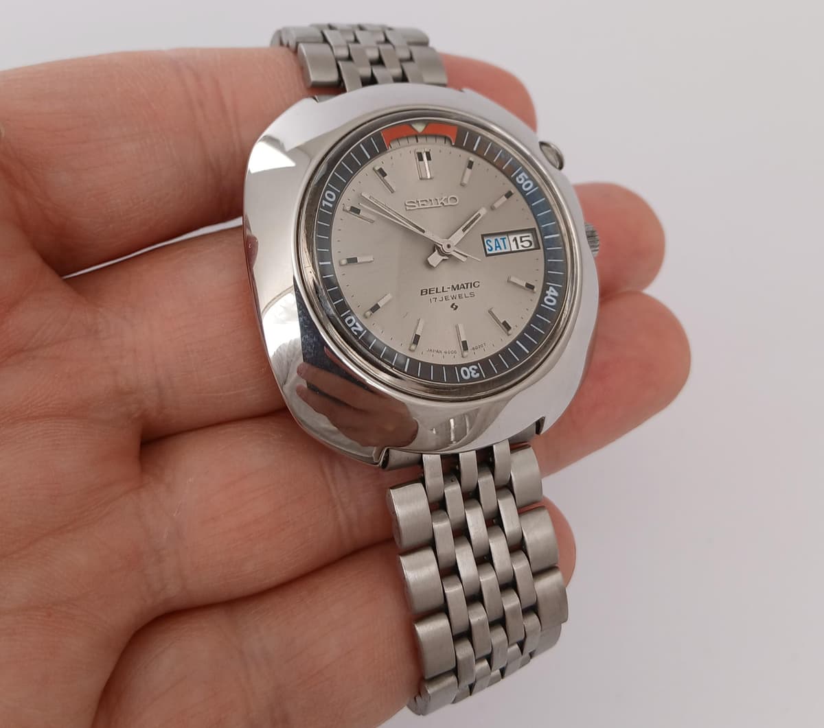 [WTS] Seiko BELL-MATIC 4006-6000 Alarm Cushion Case UFO 42mm Automatic Men's Watch $300