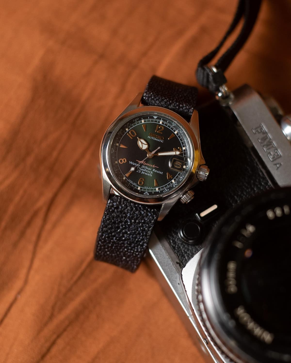 [WTS] Rare JDM Seiko SCVF009 "Red Alpinist" (Discontinued)