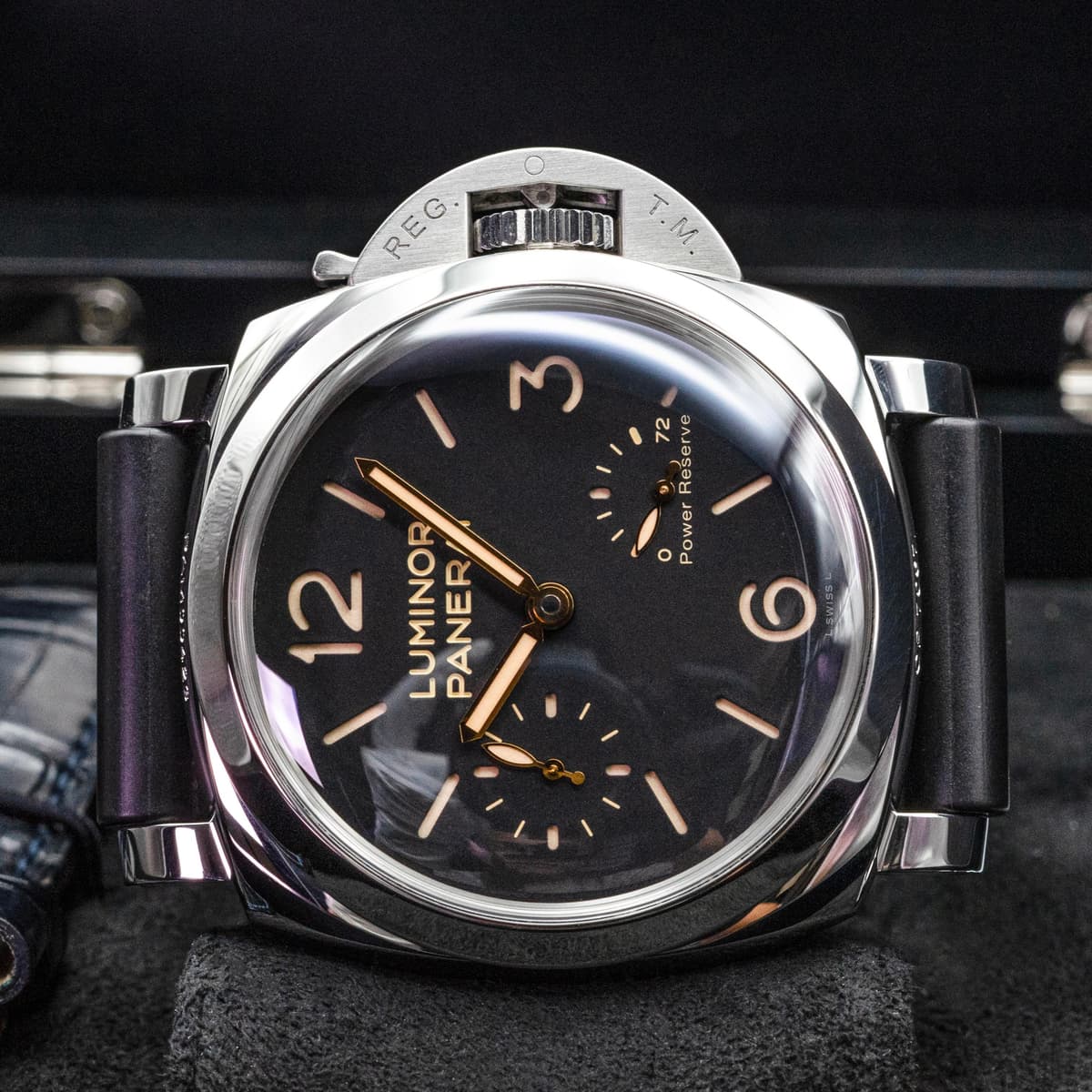 [WTS] Panerai Luminor Power Reserve PAM00423 47mm Steel Black Dial Box Papers 2015