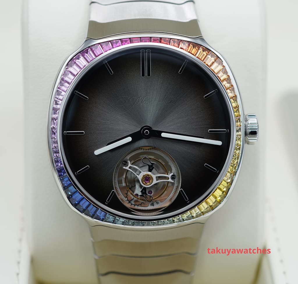 FSOT:MINT H. Moser & Cie STREAMLINER TOURBILLON RAINBOW BAGUETTE BEZEL FUMÉ DIAL 2023 FULL SET