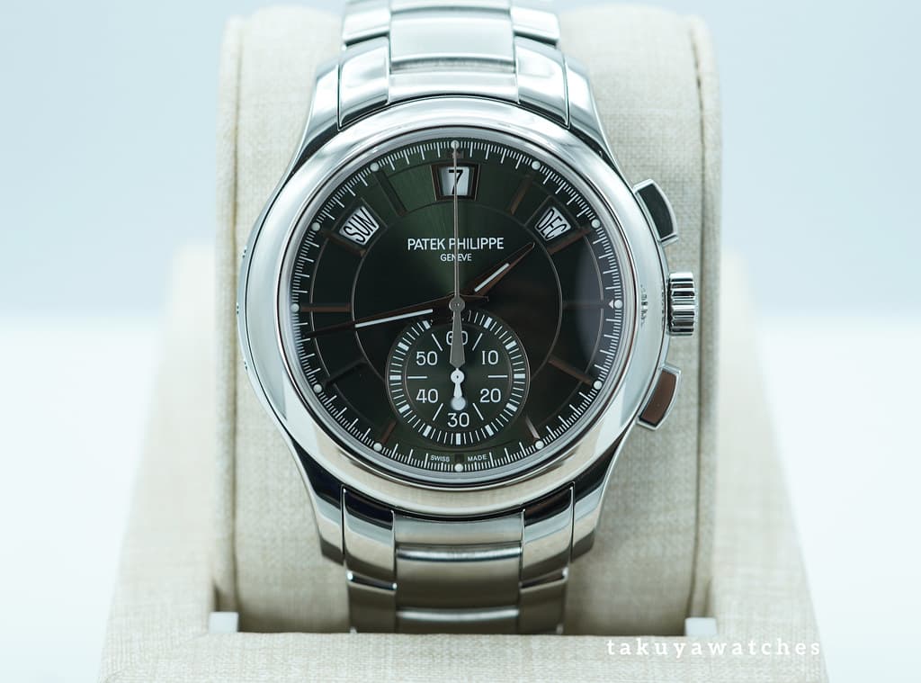 FSOT: Patek PHILIPPE 5905/1A ANNUAL CALENDAR CHRONOGRAPH GREEN DIAL 2021 FULL SET
