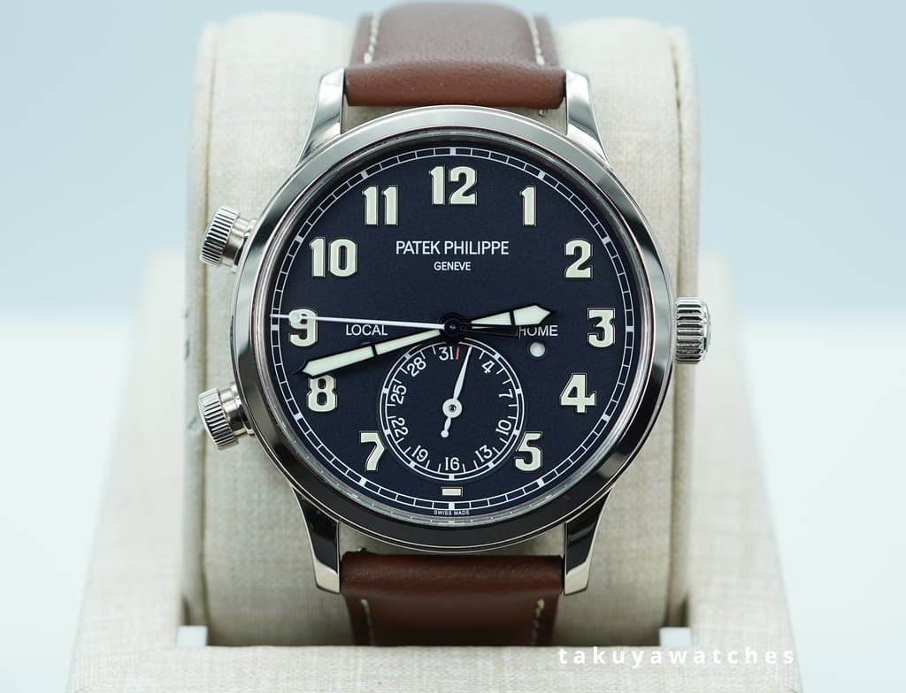 FSOT: Patek PHILIPPE 5524G CALATRAVA PILOT TRAVEL TIME WHITE GOLD BLUE DIAL 2021 FULL SET