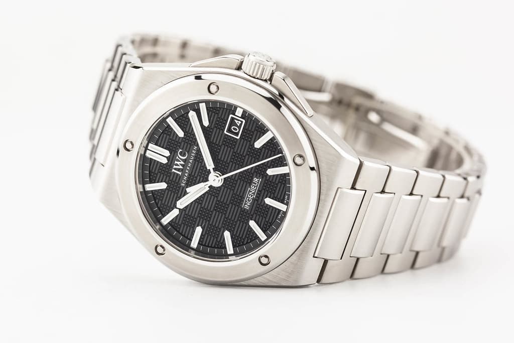 fsot - IWC Ingenieur Automatic - 40mm - Black Dial - IW328901 ( mint / 2025 )
