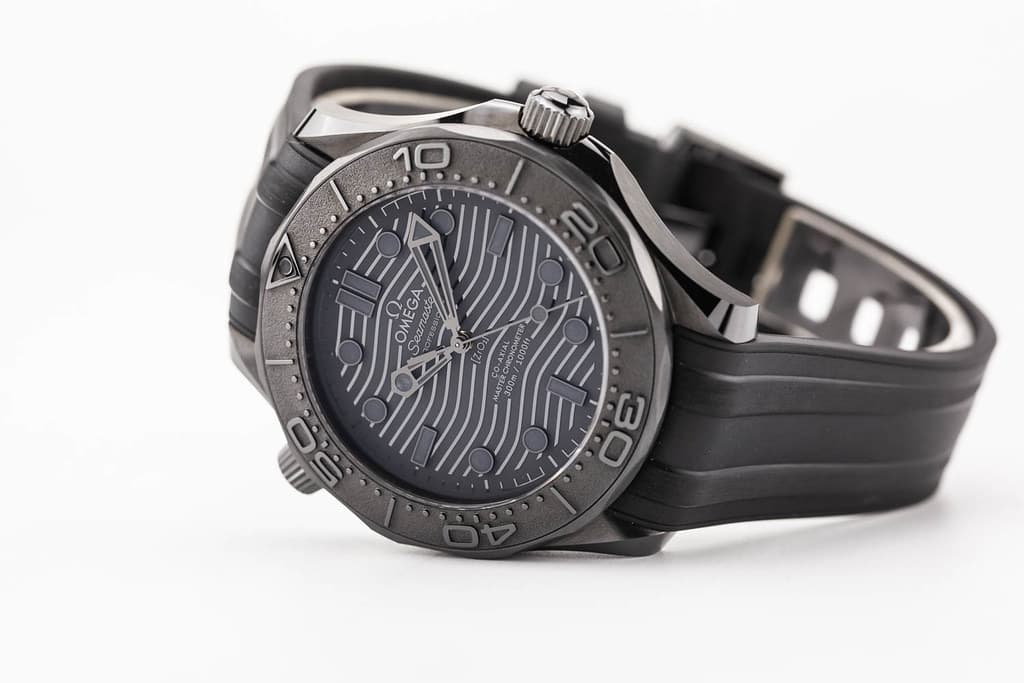 fsot - Omega Seamaster 300M Black Black - Diver - 210.92.44.20.01.003 ( unworn )