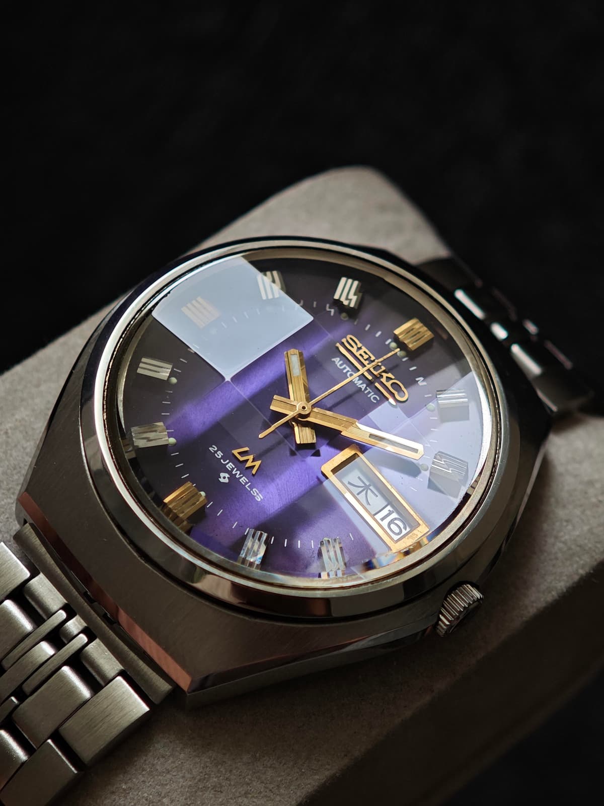 [WTS] Seiko Lord Matic 5606-7300 Violet Textured Dial | Serviced | Sallaz Polishing | $550 USD shipped (Tax Duty Covered)