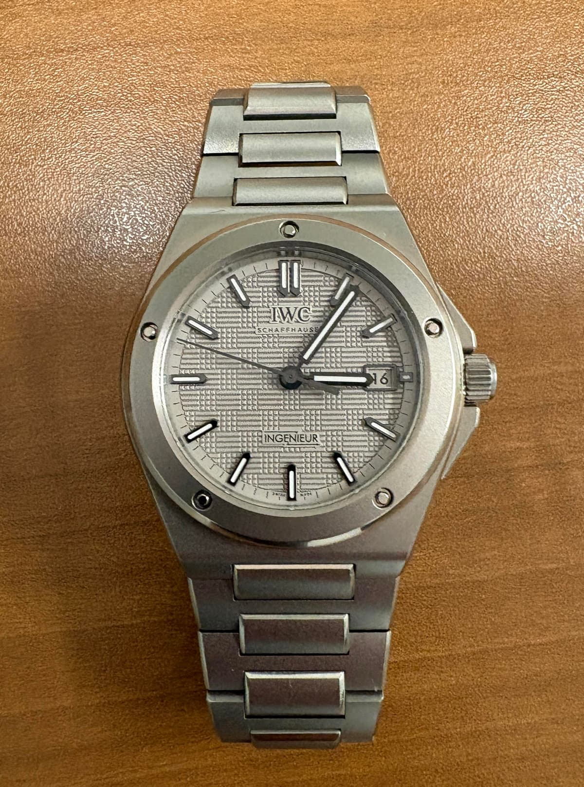 [WTS] IWC Ingenieur Automatic 40 IW328904 | Titanium | Grey Grid Dial | Near-Mint Full Set | $12,500 Shipped