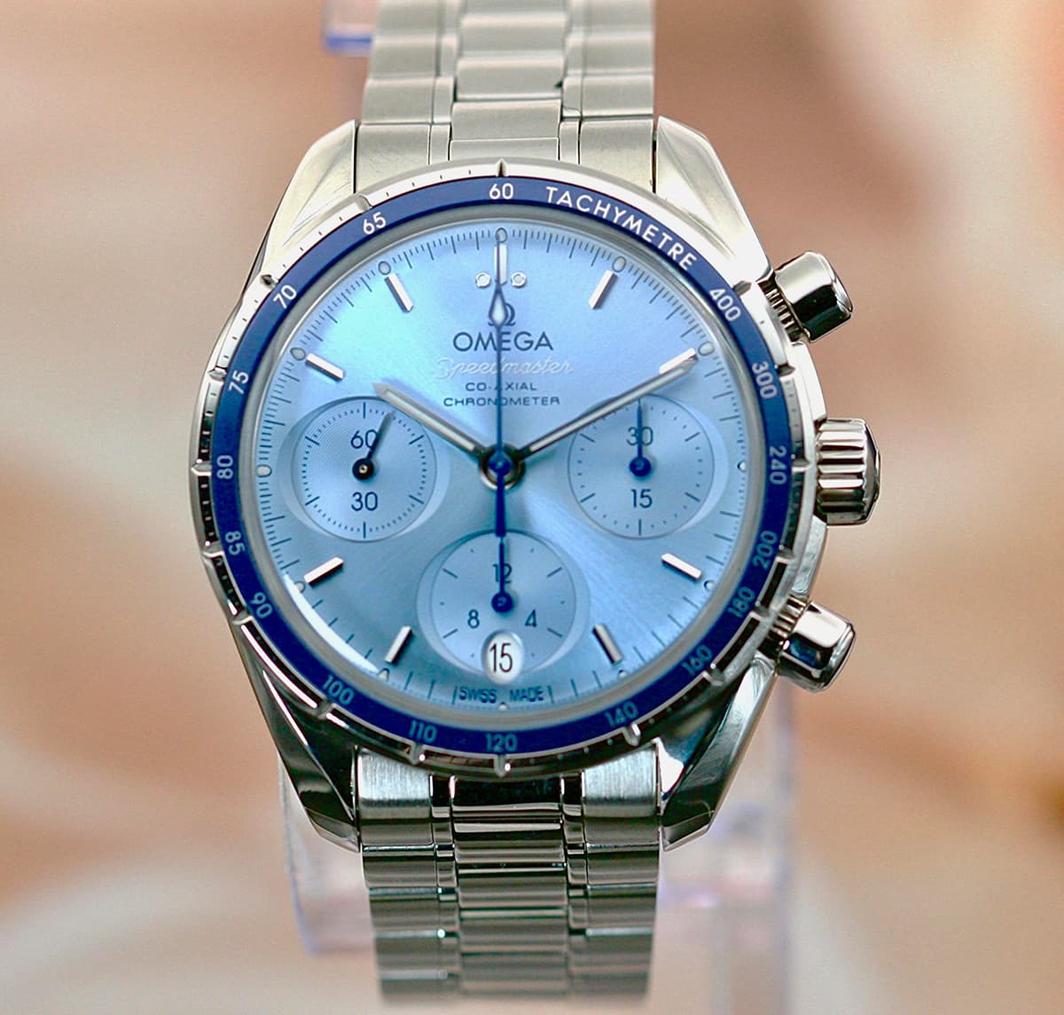 [WTS] 2022 OMEGA Speedmaster Chrono 38 324.30.38.50.03.001 Full Set Mint Sun Brushed Blue Dial $4975