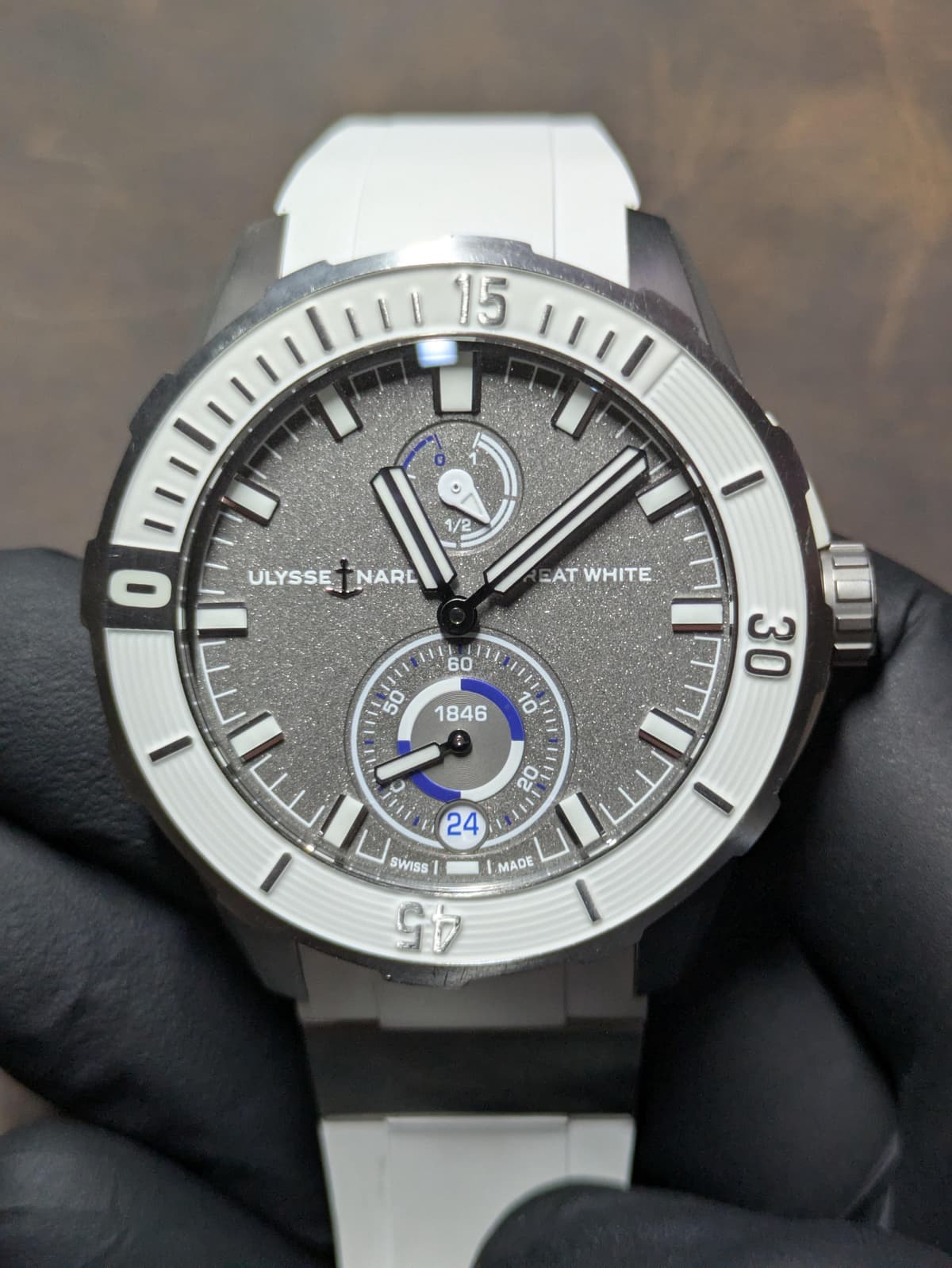 [WTS] Ulysse Nardin Diver “Great White” Limited Edition (75/300) - Full Collectors Set