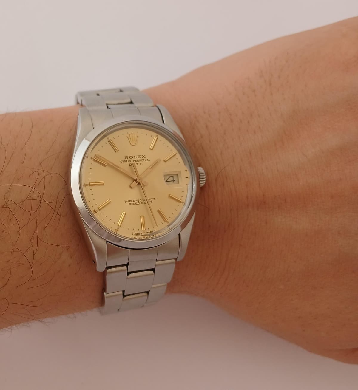 [WTS] Rolex Oyster Perpetual Date 15000 Automatic Champagne Dial Stainless Steel Men's Watch In Original Box $3250