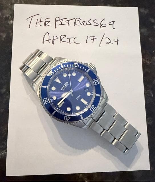 [WTS] (Armida) (A2) (For sale is my one-month-old Armida A2 dive watch, with beautiful sunburst blue dial. The sale includes Armida watch, SS bracelet with all links, and Armida warranty card, dated March 4, 2026. Watch is in mint condition, as it's only one month old! Asking $235 USD net.
