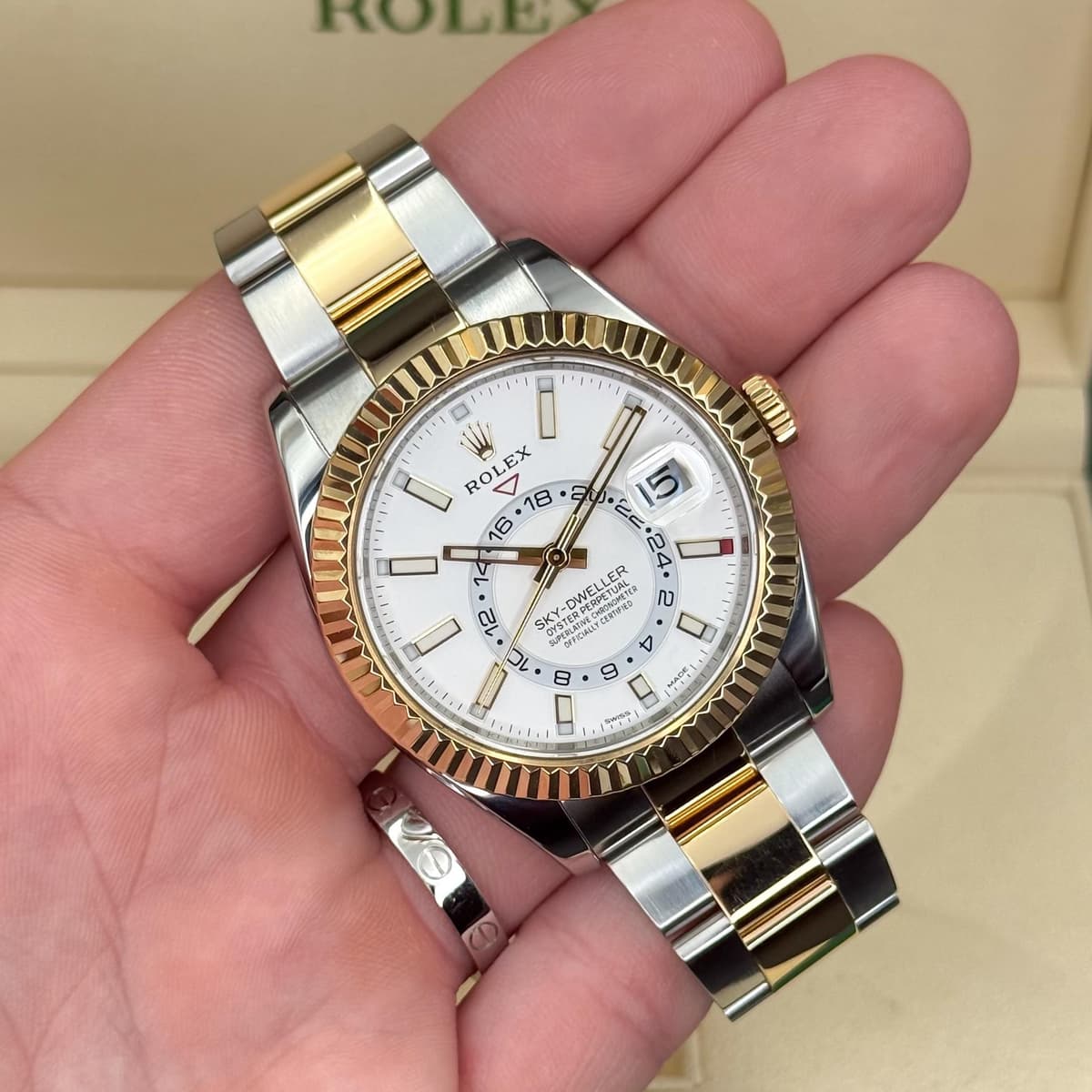 [WTS] Rolex Skydweller Two-Tone White Dial 326933