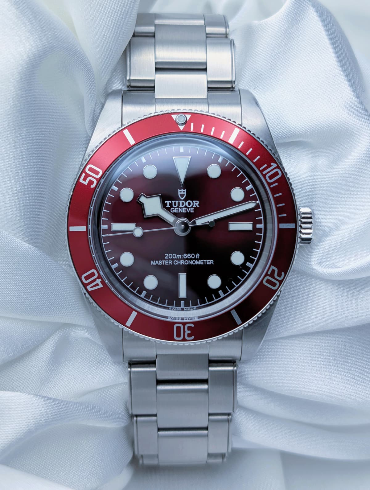 [WTS] Tudor Black Bay 58 Burgundy Dial Stainless Steel Full set Box & Papers