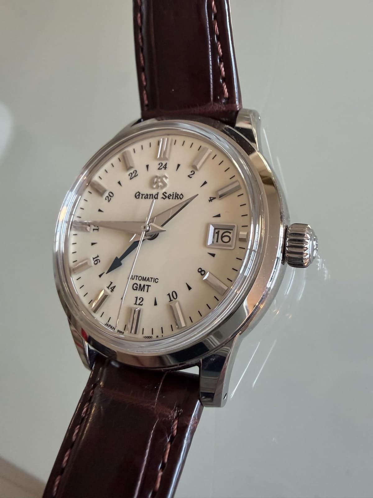 [WTS] Grand Seiko SBGM221 GMT "Ivory" - 2025