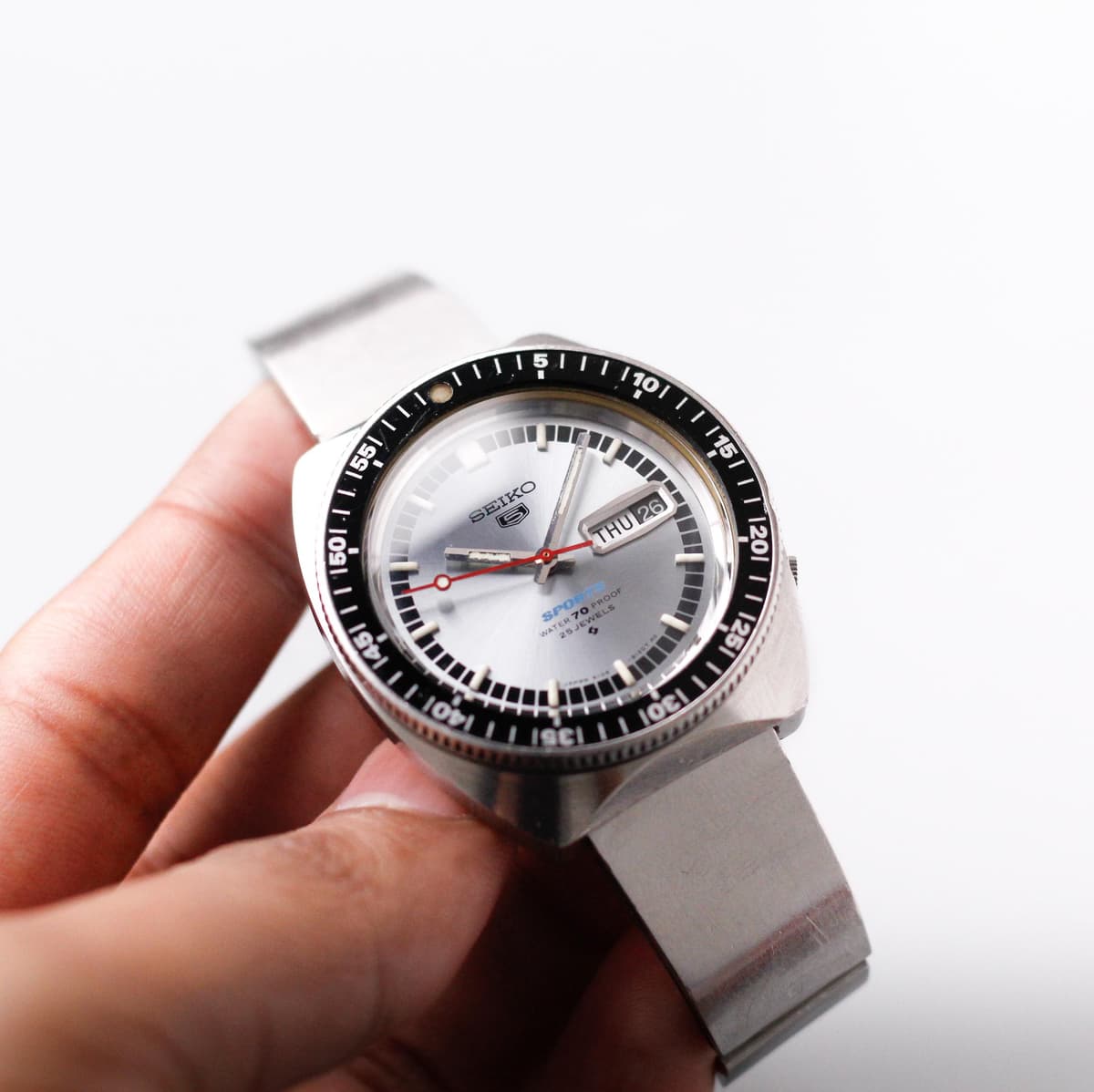 [WTS] 1968 Seiko 5 Sports Metallic Blue Sunburst Dial Men's Wrist-Watch $469