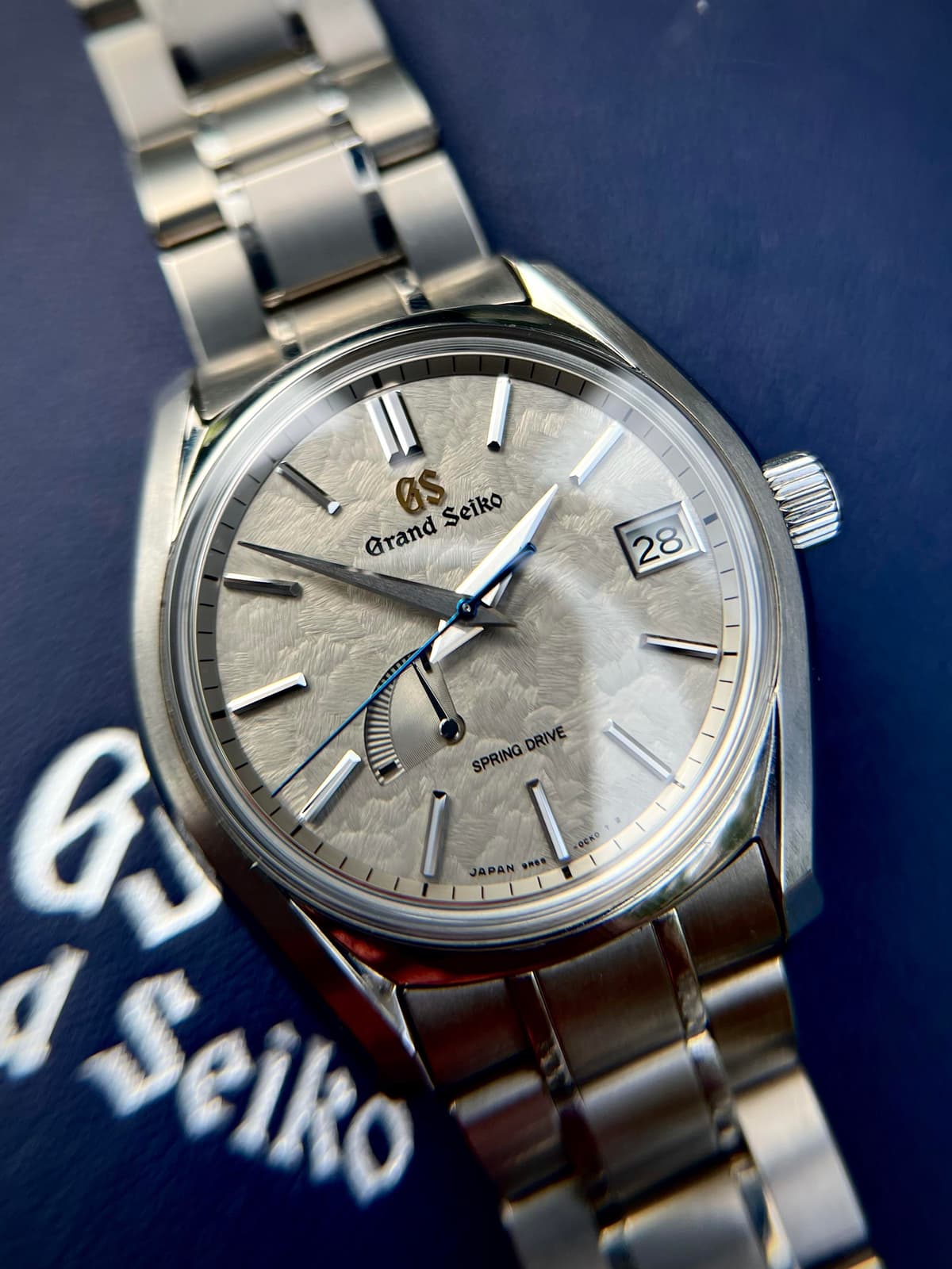 [WTS] Grand Seiko “Winter” Spring Drive Ref SBGA415 Full Kit 40mm Extra Strap $5,150