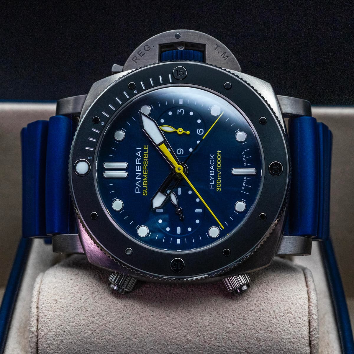 [WTS] Panerai Submersible Flyback Chrono Mike Horn PAM01291 47mm Titanium Box Papers