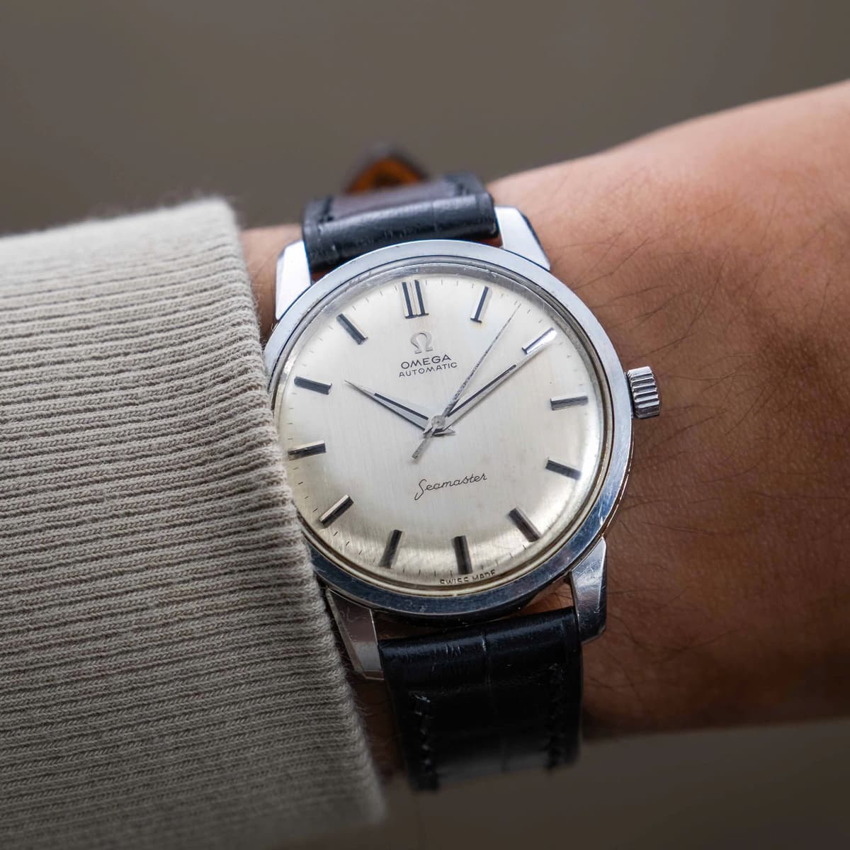 [WTS] 1961 Omega Seamaster Jumbo Ref. 14764 | Stunning Silver Sunburst Dial | No-Date Minimalist | Caliber 552 | Great Condition | All Original | $1000 (SERVICED)