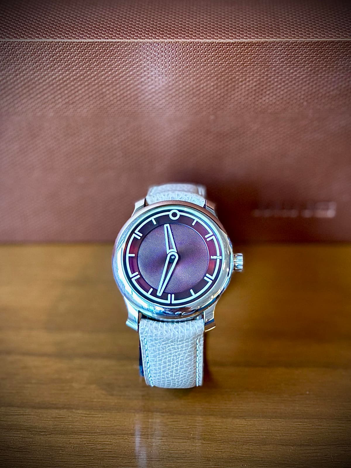 [WTS] Ming 17.09 Burgundy