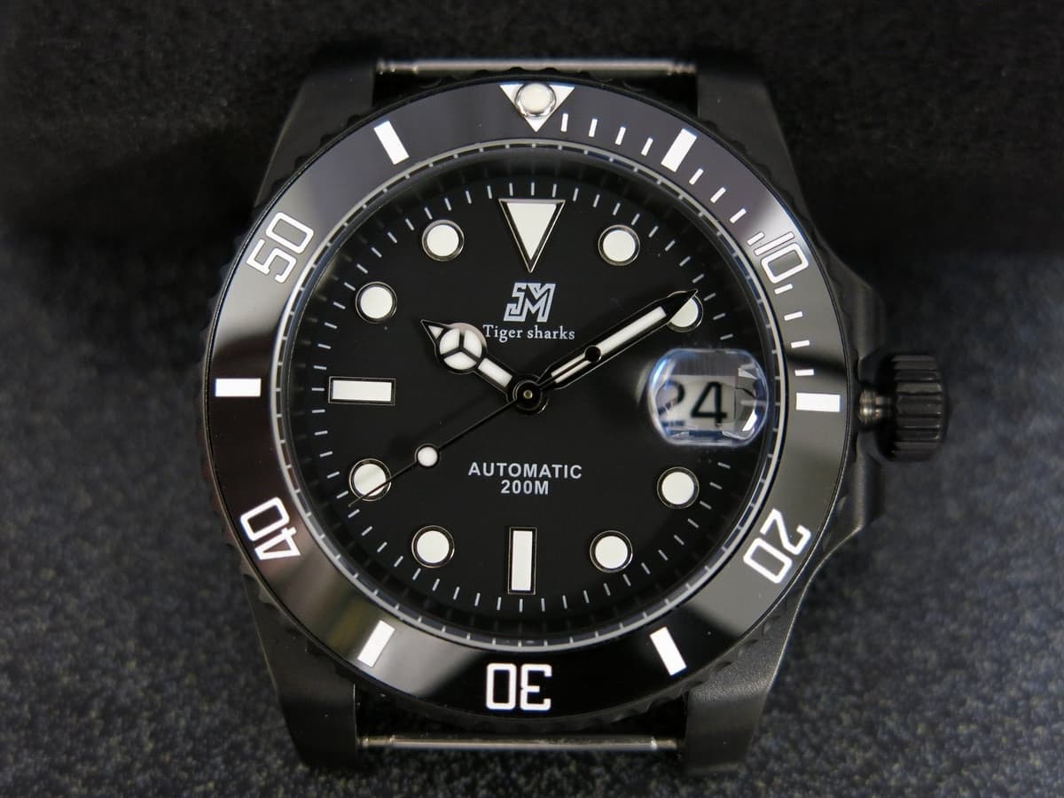 San Martin Blackout Diver Sapphire NH35 41mm several straps