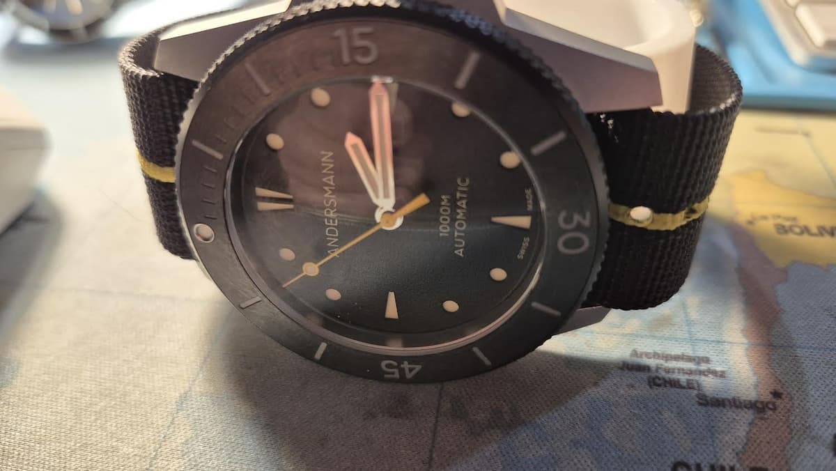 ANDERSMANN 1000 METER DIVE WATCH