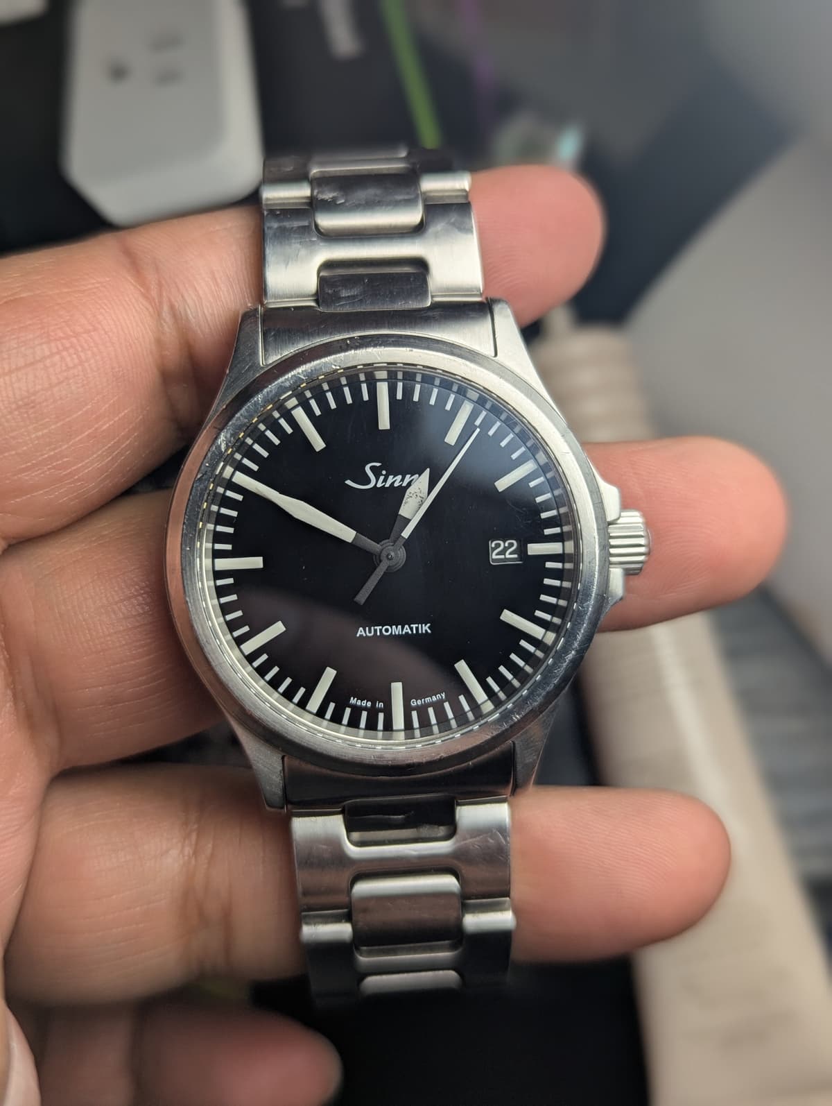 Sinn 556i on H link bracelet and box + papers - $999