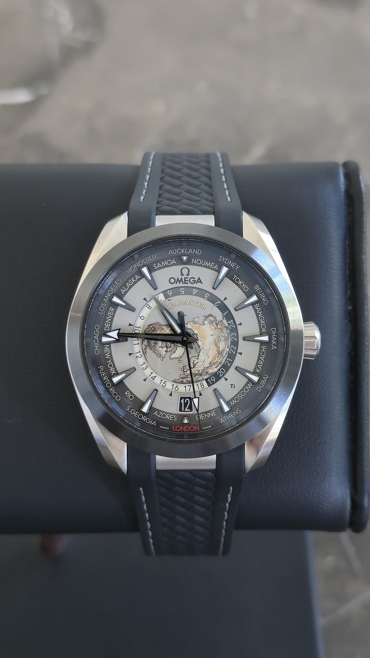 FS: Omega Seamaster Aqua Terra 150M Worldtimer Ti 220.92.43.22.99.001, Complete