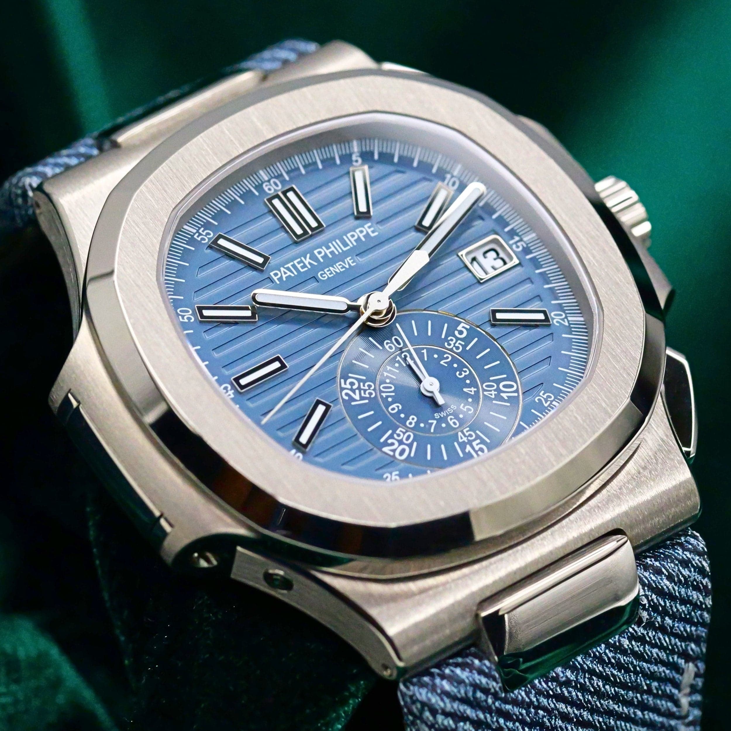 FSOT: 2025 Patek Philippe Nautilus Flyback Chronograph Blue Dial 18K White Gold Blue Calfskin Denim Strap 40.5mm MINT CONDITION COMPLETE SET 5980/60G