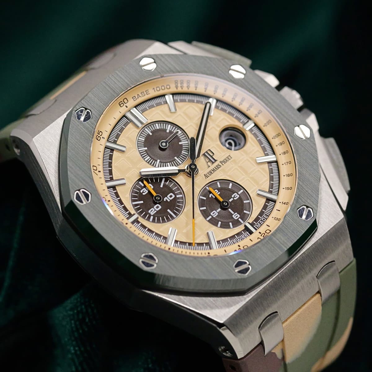 FSOT: Audemars Piguet Royal Oak Offshore Chronograph “Combat” Champagne Dial Green Ceramic Camouflage Green Rubber Steel 44mm MINT FULL SET 26400SO
