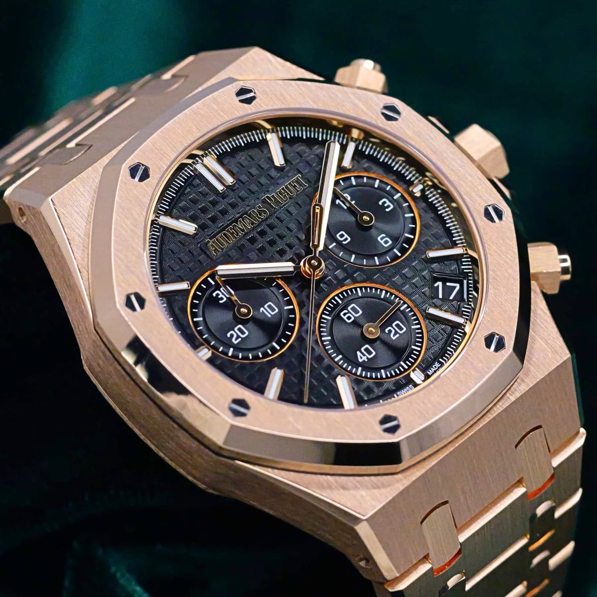 FSOT: Audemars Piguet Royal Oak Chronograph 50th Anniversary Black Dial 18K Rose Gold 41mm MINT CONDITION COMPLETE SET 26240OR.OO.1320OR.01