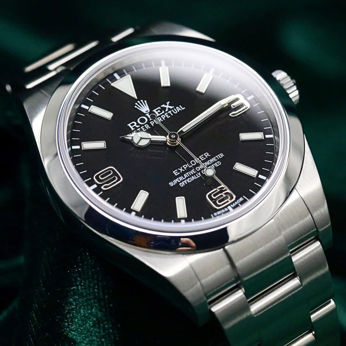 FSOT: Rolex Explorer 1 Black Dial Stainless Steel 39mm MINT CONDITION COMPLETE SET 214270