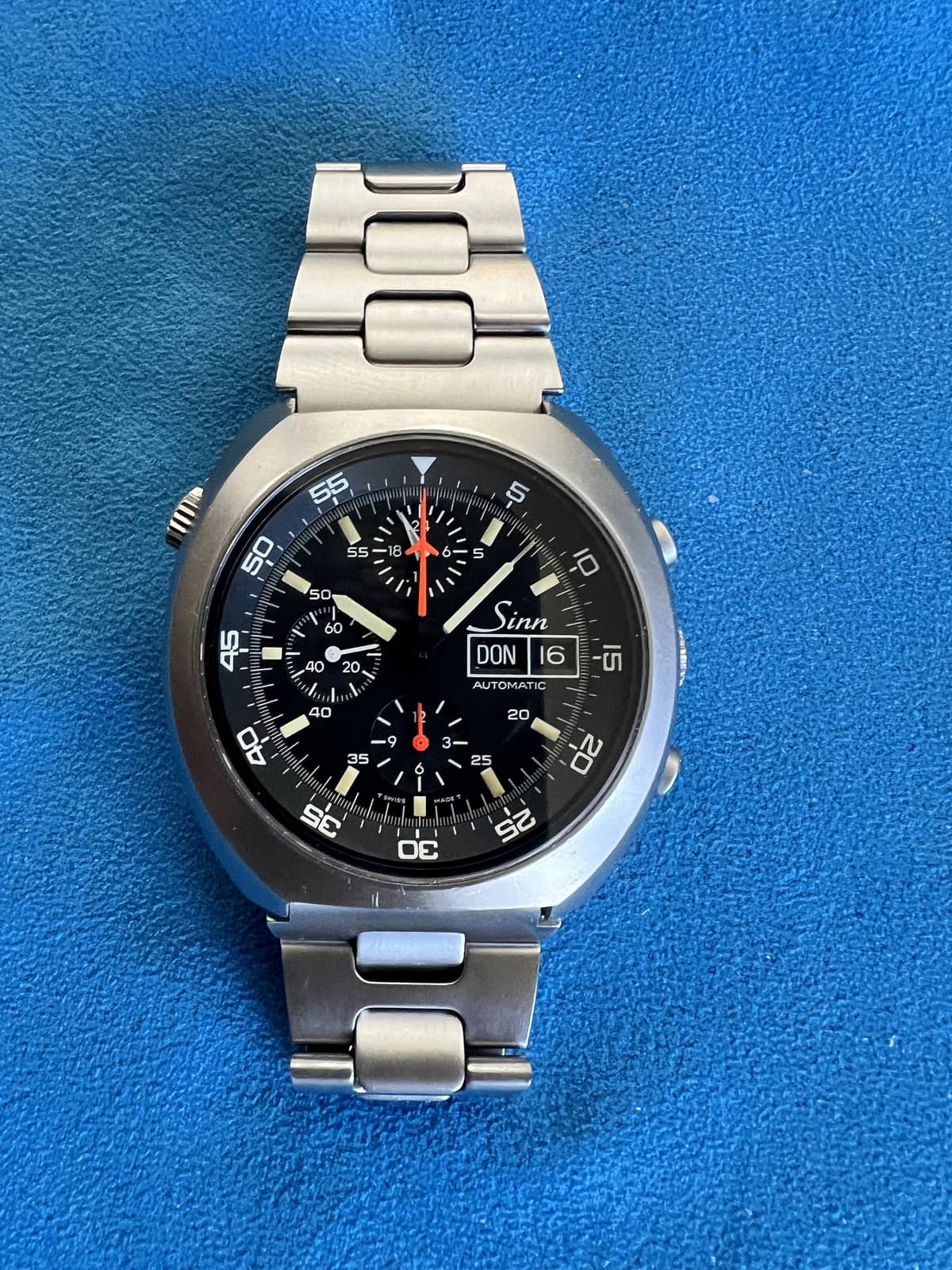 Vintage Sinn 140/142 D1 Space Chronograph on bracelet, tritium dial.