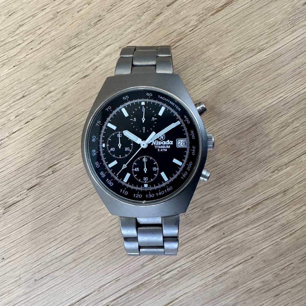 Nivada Titanium Chronograph - quartz Speedmaster/Sinn 144 homage