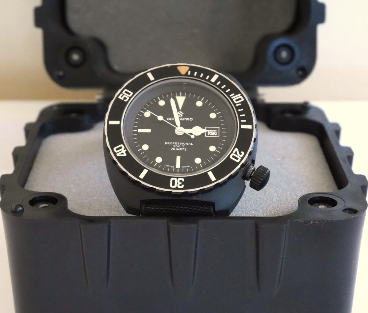 Scubapro 300T Vintage Dive Watch with Box Super Flat Pricedrop