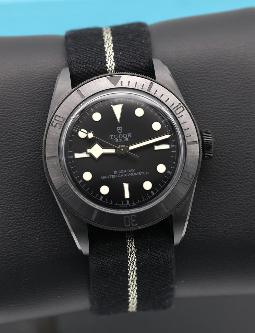 [WTS] Tudor Black Bay. Ceramic. Full Kit. Rubber on Deployant included..