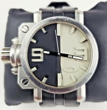 Oakley Gearbox Polished Chrome White & Black Dial Watch - New Battery