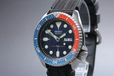 Vintage 1980 Seiko 7548-700B Pepsi Diver Black Dial 150m Quratz Mens Watch JAPAN