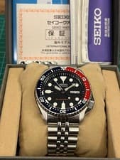 SEIKO SKX009 Diver's Watch in Excellent Condition