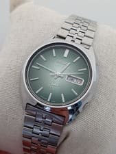 Seiko 5 Actus SS Automatic Watch Green Dial Running