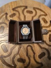 SOMBRERO 90-011, Salmon Pink Linen Textured Dial, 20 BAR Water Resistant