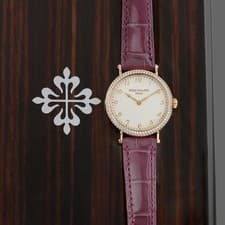 Patek Philippe Calatrava Ladies Automatic 35mm 7200/200r-001