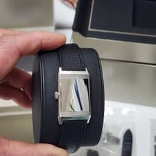 Jaeger-LeCoultre Reverso Classic Medium Manual Watch Official