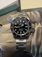 Rolex Submariner 124060 No Date 40mm Silver Oyster Men’s Watch Full Set