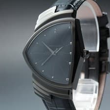 New Batt Hamilton Ventura Black H244010 Quartz Men's Watch 33mm JAPAN *N MINT